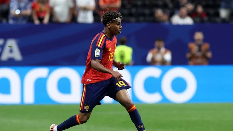 Lamine Yamal Menggila, Spanyol Hancurkan Kroasia 4-1 di Nations League