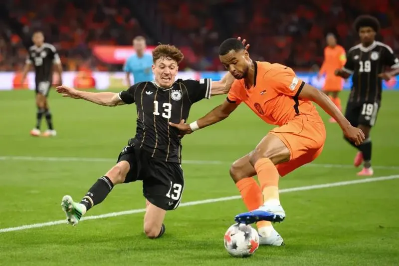 Era Xavi Hernandez Resmi Meledak: Dua Gol Mexx Meerdink Bawa Belanda Bungkam Serbia 2-1