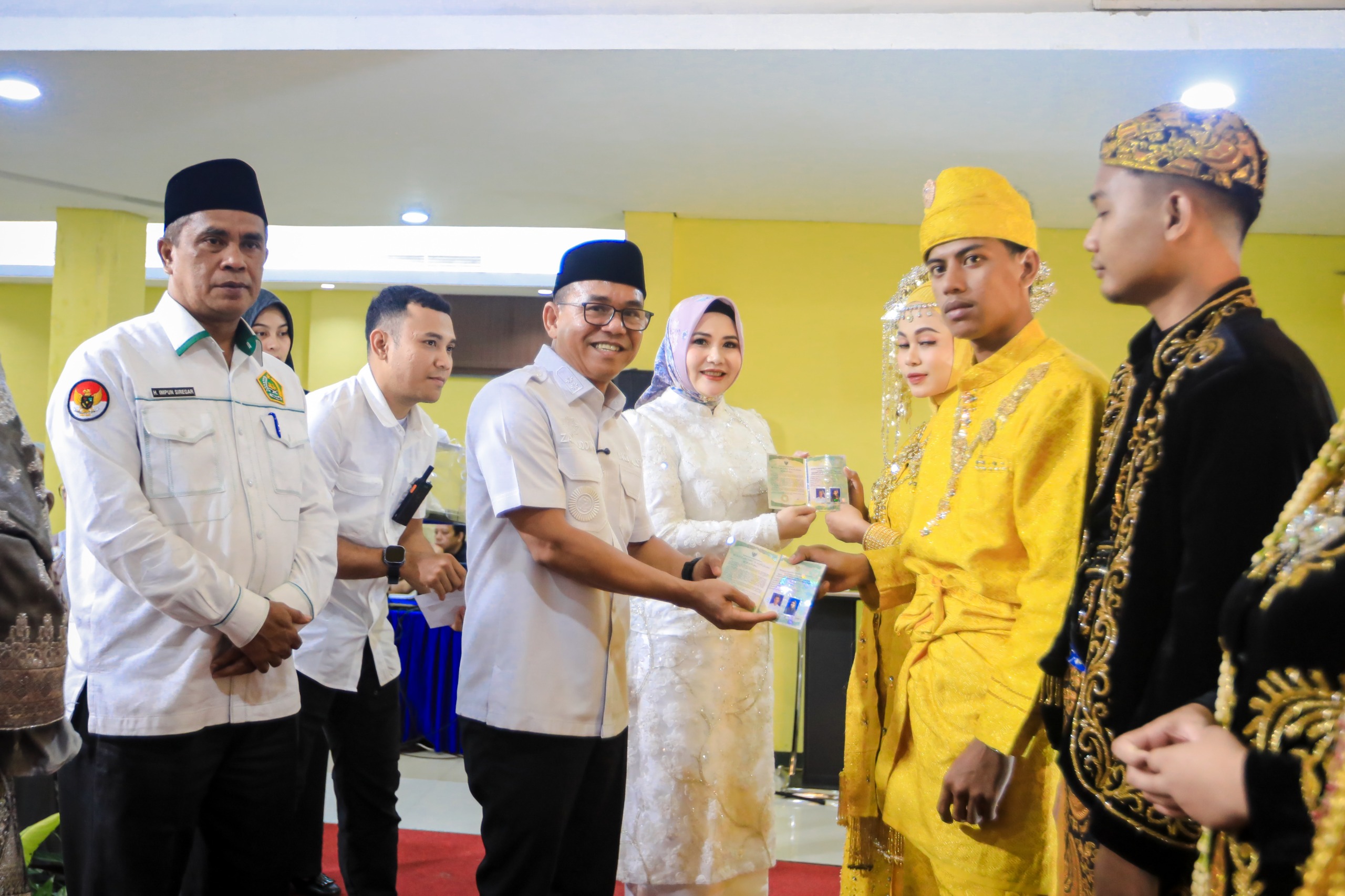 23 Pasangan Nikah Massal di Milad Pengajian An-Nisa