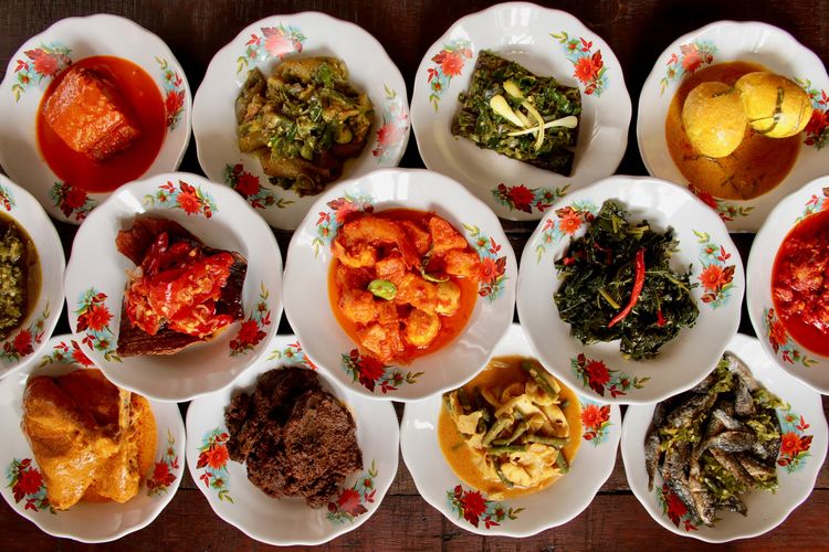 Lapar tapi Gak Mau Boros? Ini Daftar Rumah Makan Enak dan Murah di Medan