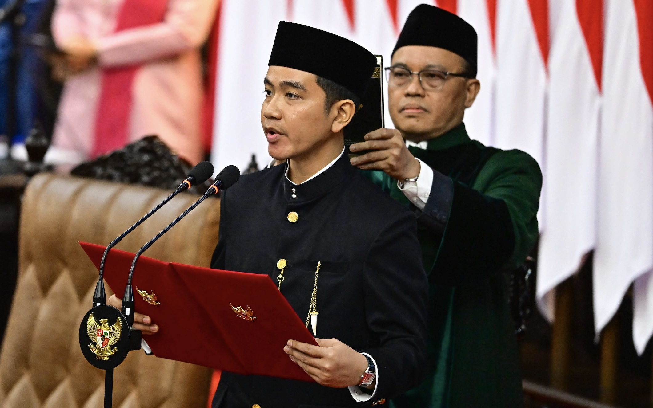 Masyarakat Mulai Minta DPR Proses Makzulkan Wapres Gibran