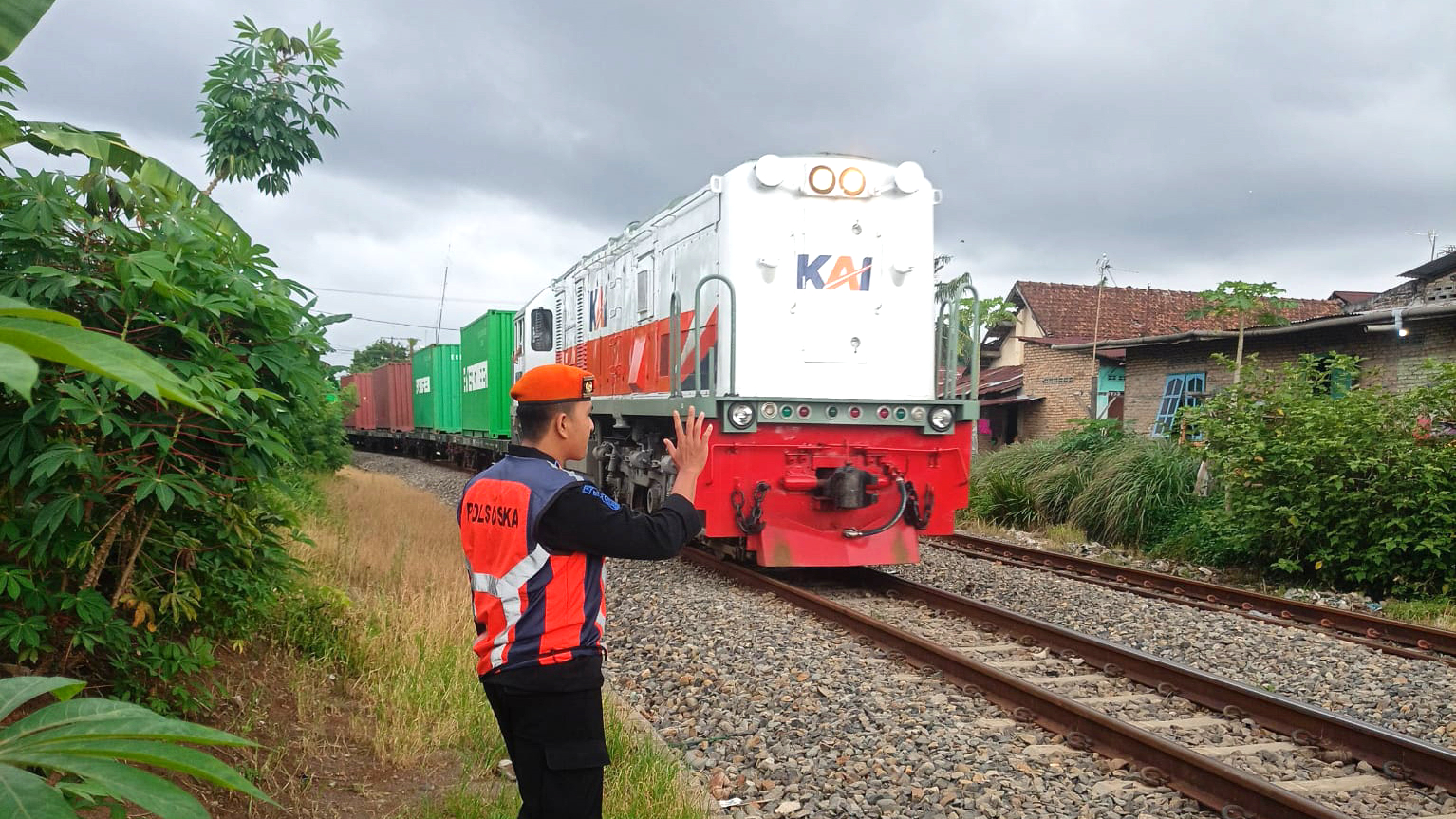 Gangguan Kereta di Sumut Anjlok 75%, Pelemparan Masih Jadi Ancaman