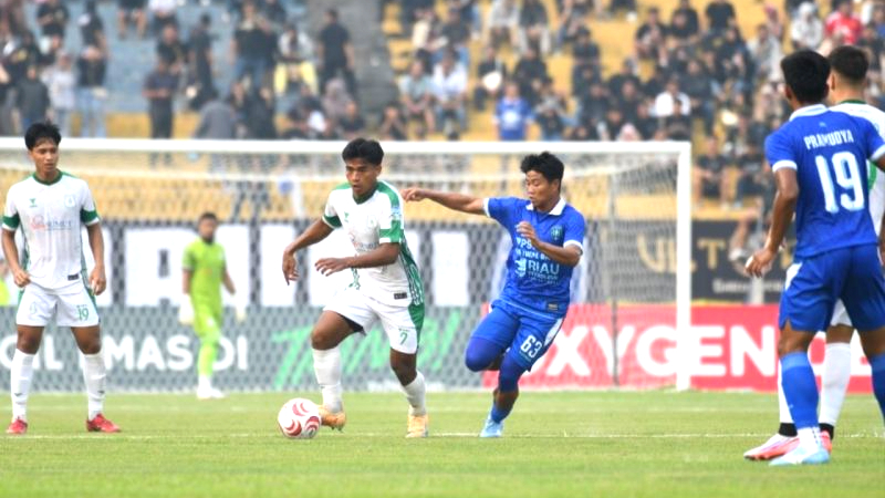 PSMS Medan Tumbang 1-2 dari PSPS Pekanbaru, Kartu Merah Rizdjar Jadi Titik Balik