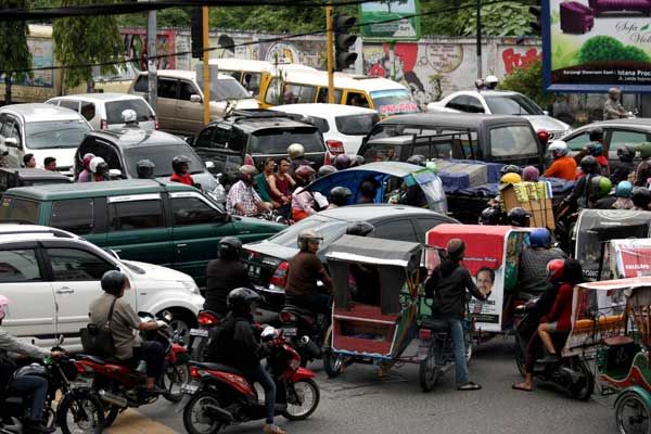 Mengulik Titik Kemacetan Medan, Apa Penyebab dan Kapan Lalu Lintas Paling Padat?