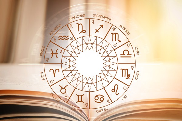 Ramalan Zodiak 10 Oktober 2026: Siapa Paling Beruntung dalam Cinta, Karier, dan Keuangan?