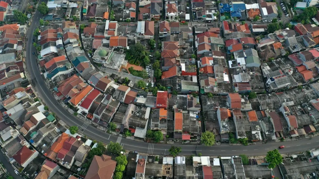 Kota Mana yang Penduduknya Paling Padat? Ini Data BPS 2026 dan Tantangan Transportasinya