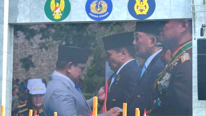 7 Tokoh TNI Diganjar Bintang Maha Putra oleh Prabowo di HUT ke-81