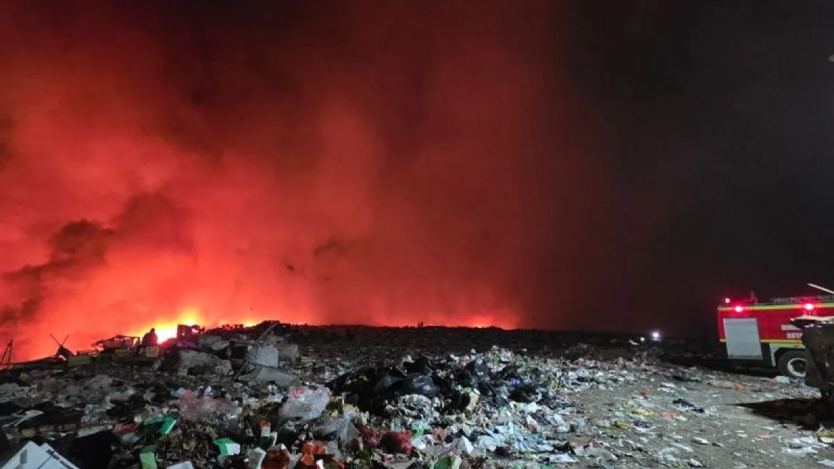 TPA Jatibarang Semarang Terbakar, Gas Metana Bikin Api Membara 10 Hektare