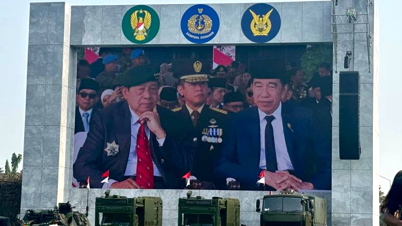 Jokowi dan SBY Hadiri HUT ke-81 TNI, Prabowo Resmikan 6 Kodam