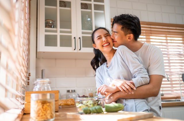7 Tanda Hubungan yang Sehat, Bukan Sekadar Saling Mencintai